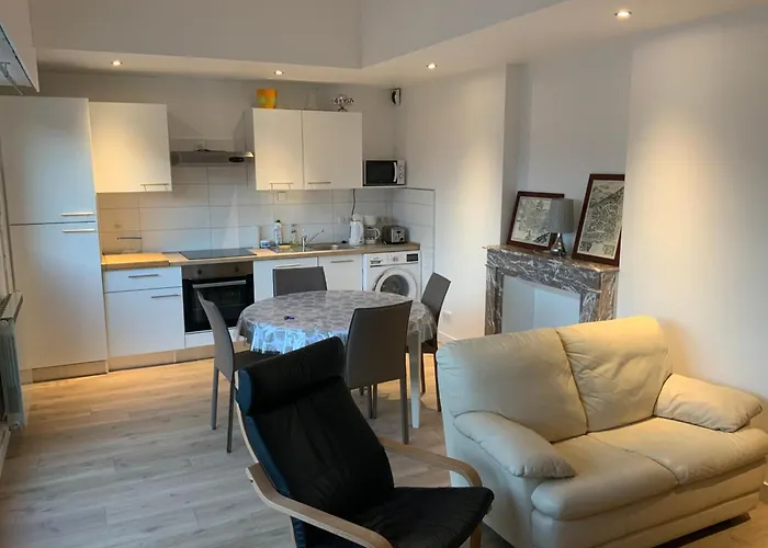 Riviera アパート *